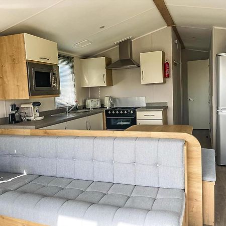 Hotel Lovely 8 Berth Caravan For Hire At Barmston Beach Holiday Park Ref 62002O Lund Zewnętrze zdjęcie