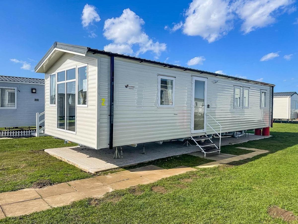 Hotel Lovely 8 Berth Caravan For Hire At Barmston Beach Holiday Park Ref 62002O Lund Zewnętrze zdjęcie